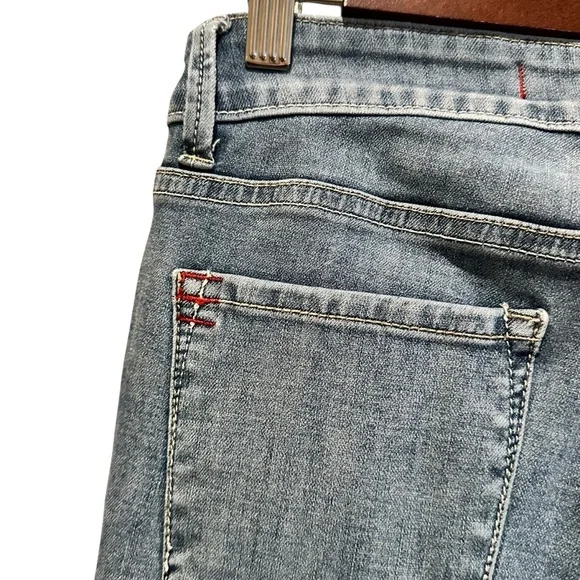 BDG Mid Rise Ankle Cigarette Light Wash Denim Jeans Women’s Size 27 Stretch - Picture 5 of 9